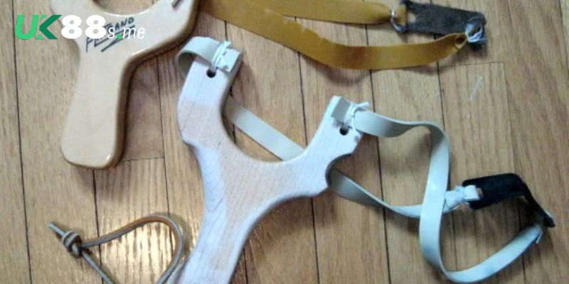 Slingshot Bắn Cá - Khám Phá Vũ Khí Săn Mồi Hiệu Quả Tại UK88